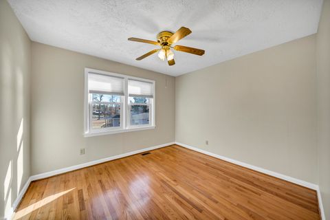 Tiny photo for 640 Mallard Drive, Chapin, SC 29036 (MLS # 220939)