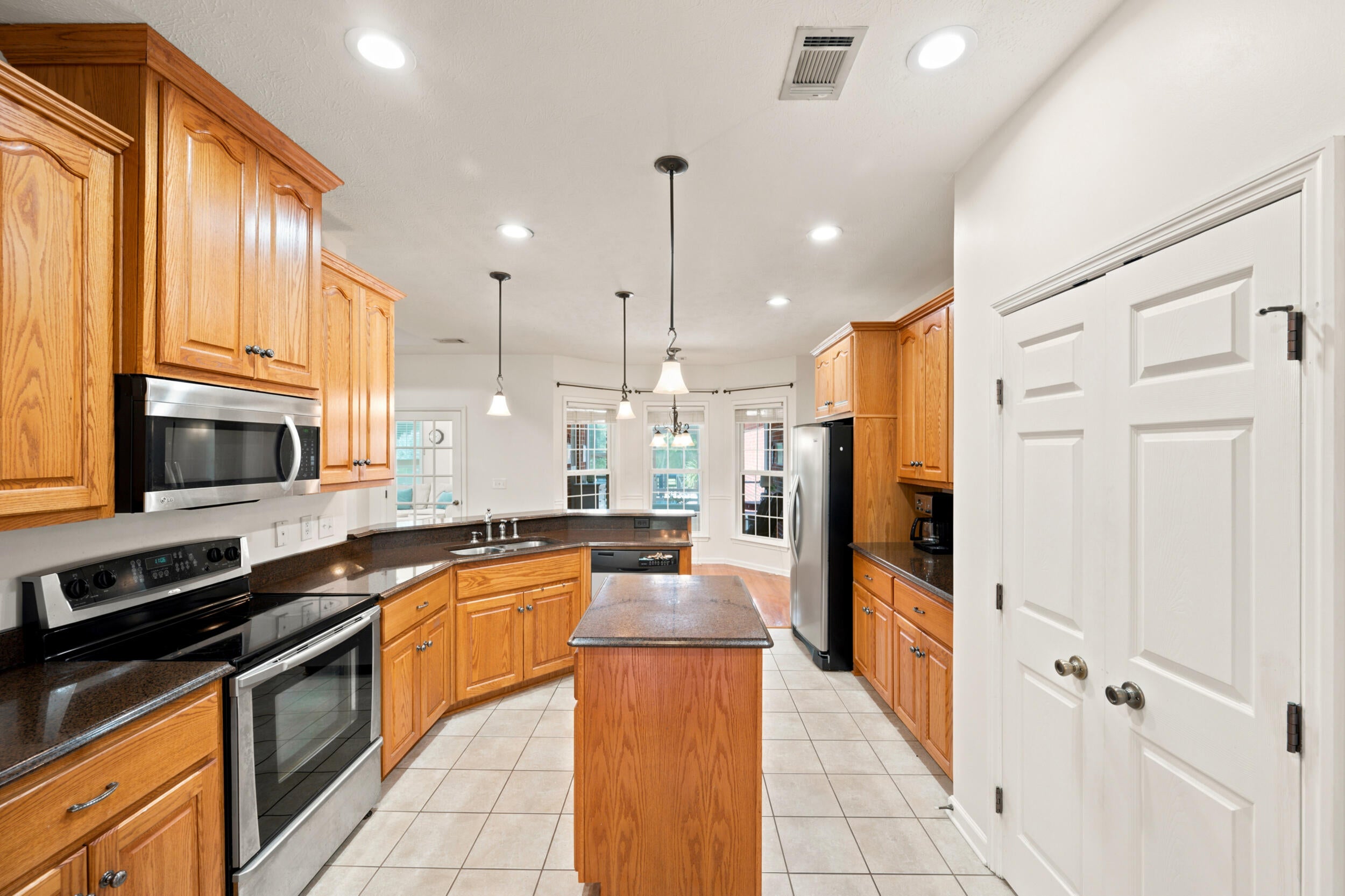 445 Maxwell Road