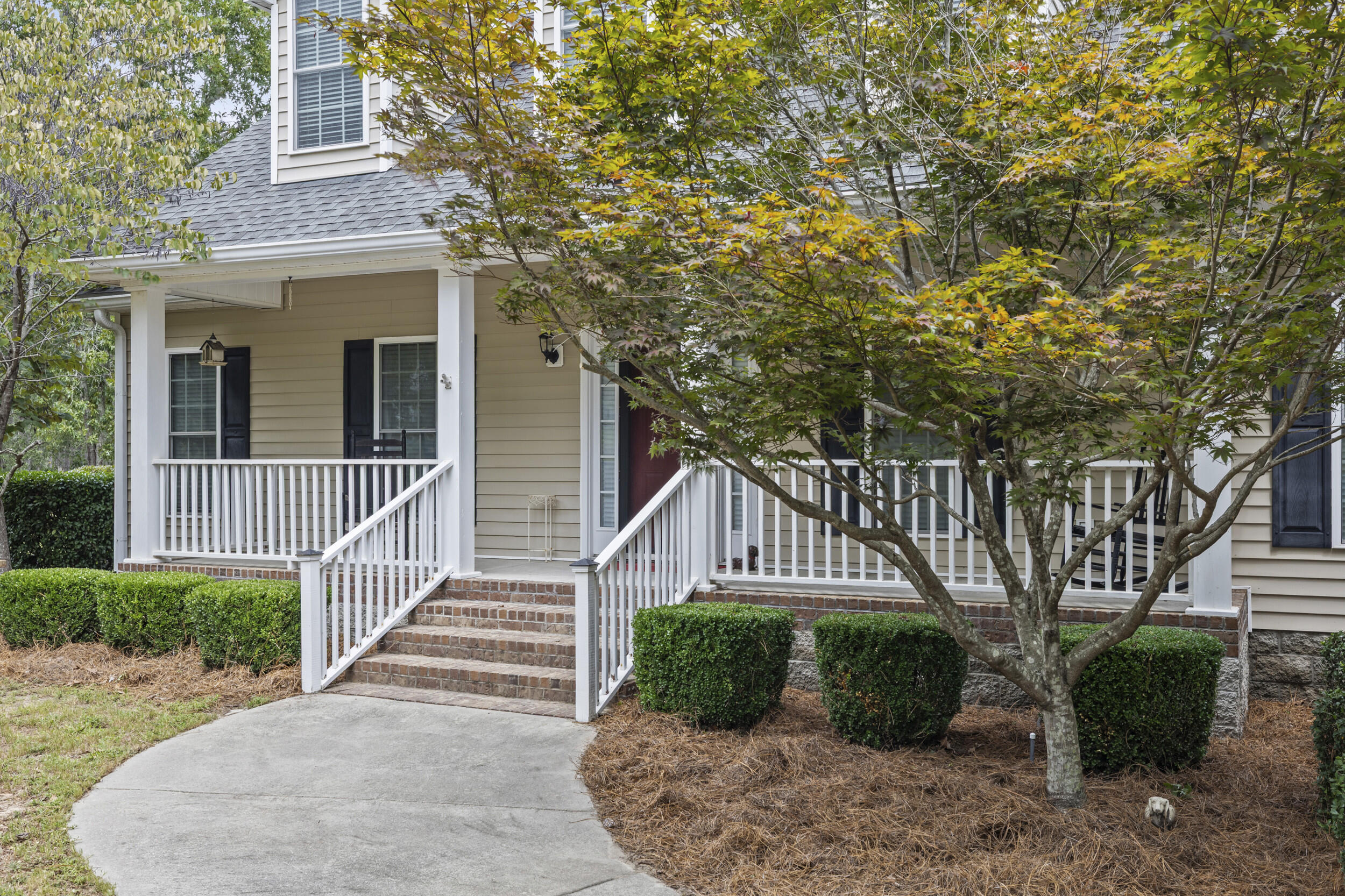 7169 Goldview Drive