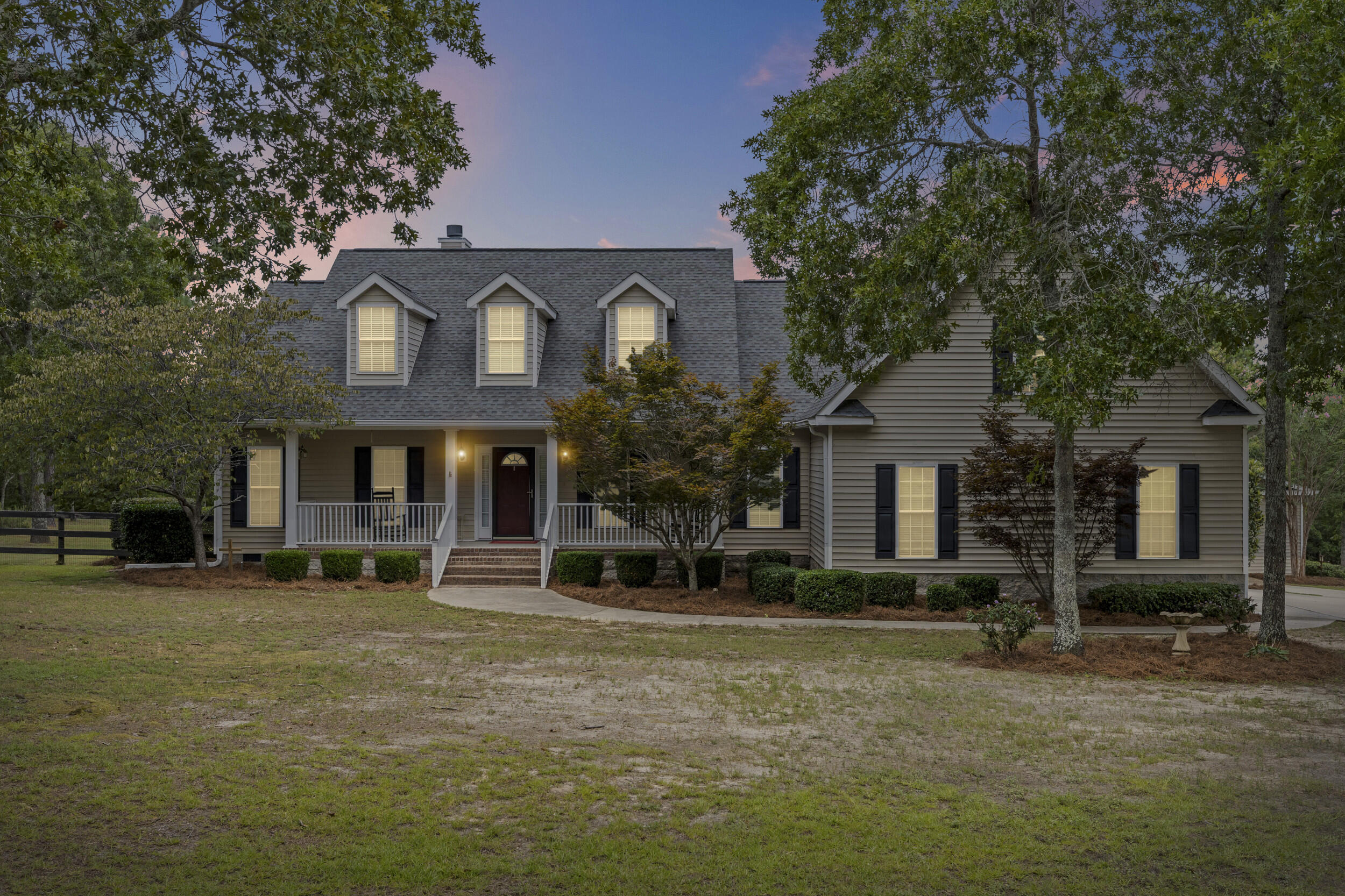 7169 Goldview Drive