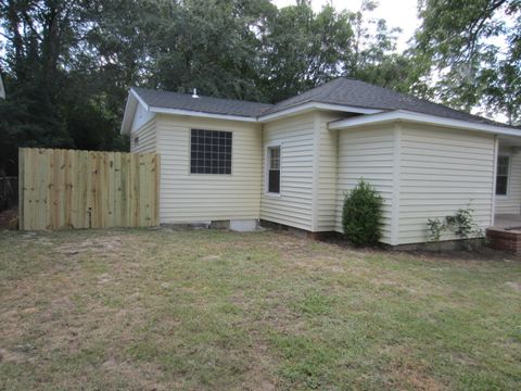 Tiny photo for 311 Abbeville Avenue NE, Aiken, SC 29801 (MLS # 217061)