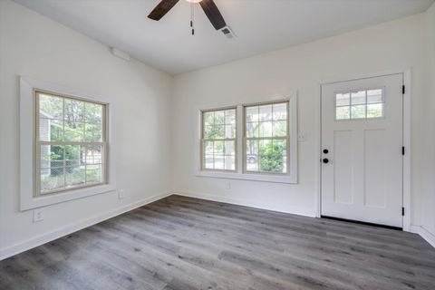 Tiny photo for 311 Abbeville Avenue NE, Aiken, SC 29801 (MLS # 217061)