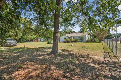 Tiny photo for 1104 Hampton Avenue NW, Aiken, SC 29801 (MLS # 219638)