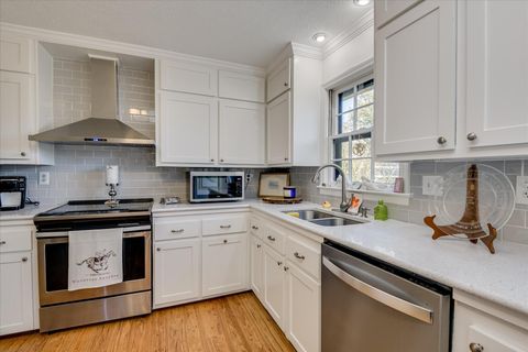 Tiny photo for 316 Laurens Street SW #Unit C, Aiken, SC 29801 (MLS # 221059)