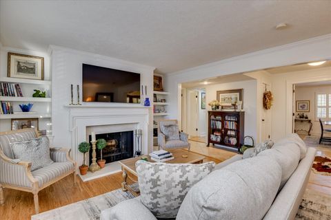 Tiny photo for 316 Laurens Street SW #Unit C, Aiken, SC 29801 (MLS # 221059)