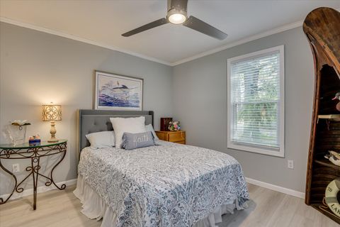 Tiny photo for 223 Charleston Street Street SE, Aiken, SC 29801 (MLS # 219938)