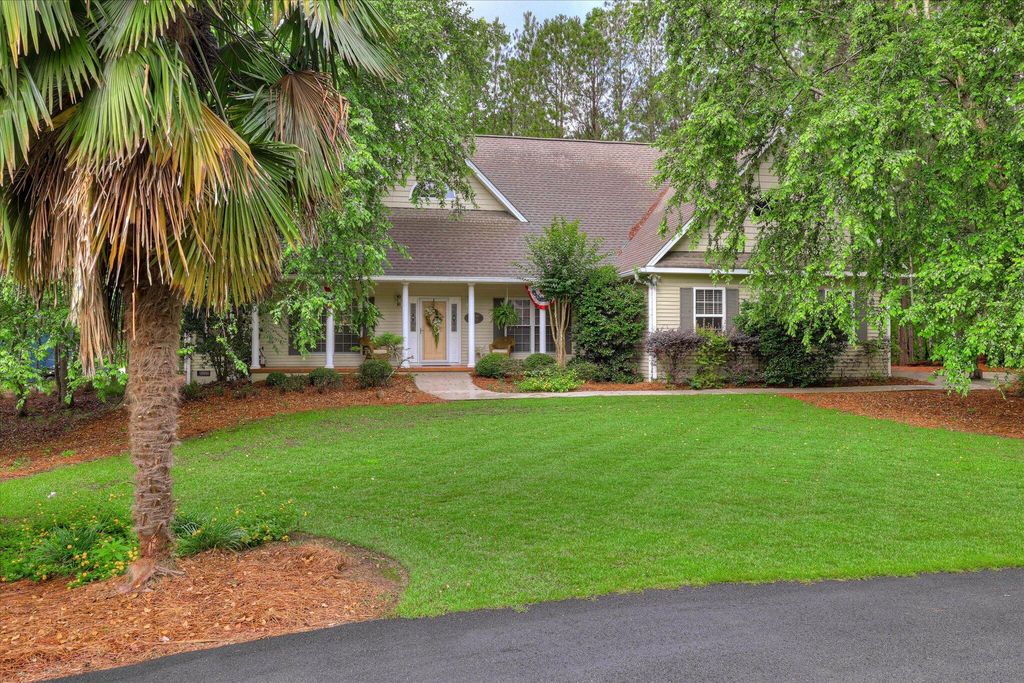Photo for 901 Patriots Point, Mccormick, SC 29835 (MLS # 219337)