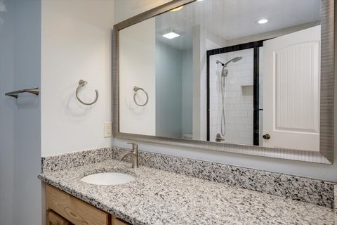 Tiny photo for 1421 Edgefield Road, North Augusta, SC 29860 (MLS # 217896)