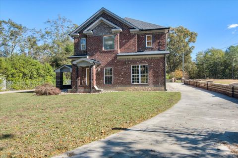 Tiny photo for 1421 Edgefield Road, North Augusta, SC 29860 (MLS # 217896)