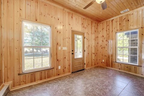 Tiny photo for 1421 Edgefield Road, North Augusta, SC 29860 (MLS # 217896)