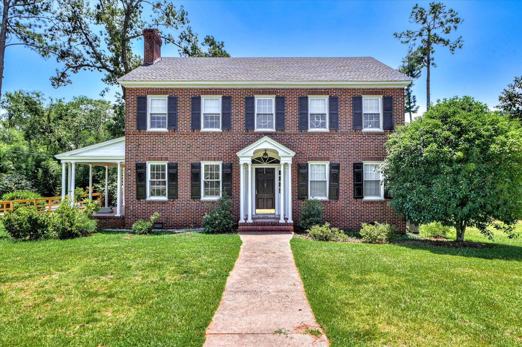 Photo for 420 Columbia Road, Edgefield, SC 29824 (MLS # 215604)