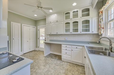 Tiny photo for 420 Columbia Road, Edgefield, SC 29824 (MLS # 215604)