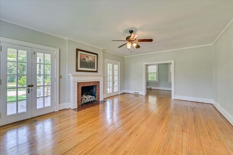 Tiny photo for 420 Columbia Road, Edgefield, SC 29824 (MLS # 215604)
