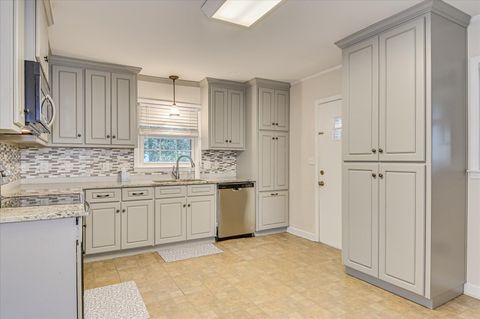 Tiny photo for 510 4th Street, Jackson, SC 29831 (MLS # 220076)