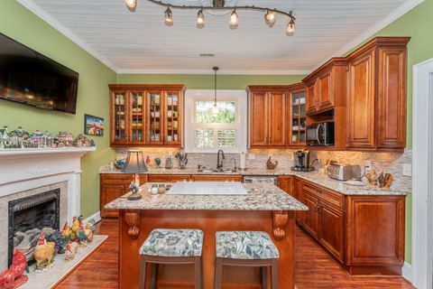 Tiny photo for 446 Laurens Street St NW, Aiken, SC 29801 (MLS # 215910)