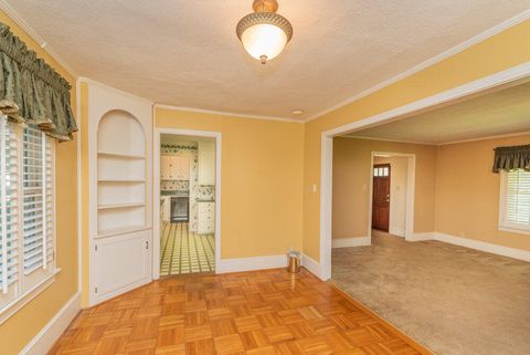 Tiny photo for 120 Nightingale Street, Barnwell, SC 29812 (MLS # 218611)