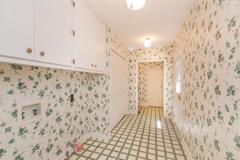 Tiny photo for 120 Nightingale Street, Barnwell, SC 29812 (MLS # 218611)