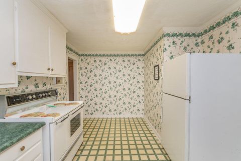 Tiny photo for 120 Nightingale Street, Barnwell, SC 29812 (MLS # 218611)