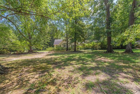 Tiny photo for 120 Nightingale Street, Barnwell, SC 29812 (MLS # 218611)