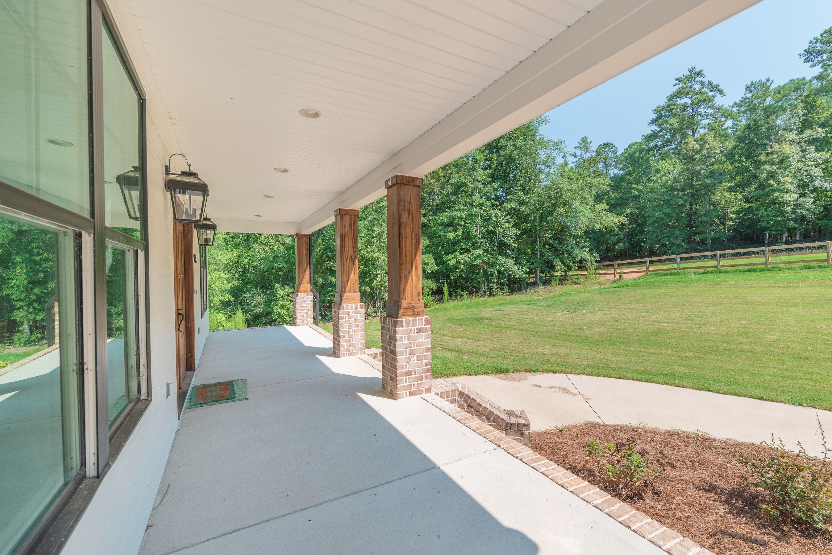 5481 Barrington Farms Drive