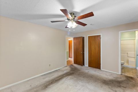 Tiny photo for 429 Donna Street, Williston, SC 29853 (MLS # 217419)
