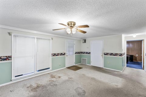 Tiny photo for 429 Donna Street, Williston, SC 29853 (MLS # 217419)