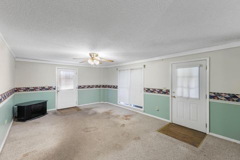 Tiny photo for 429 Donna Street, Williston, SC 29853 (MLS # 217419)