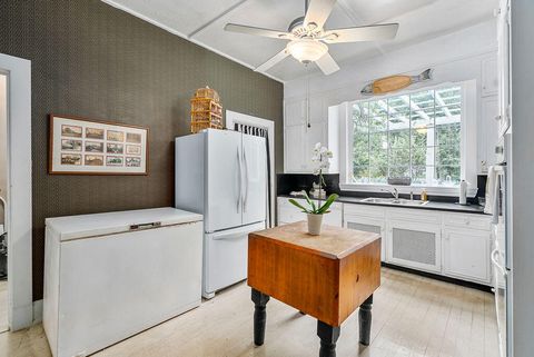 Tiny photo for 422 York Street SE, Aiken, SC 29801 (MLS # 219927)