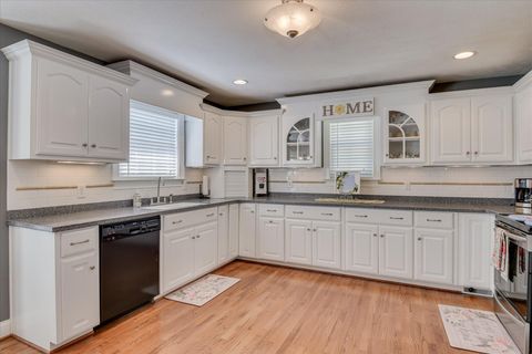 Tiny photo for 602 Madelyn Drive, Graniteville, SC 29829 (MLS # 219232)