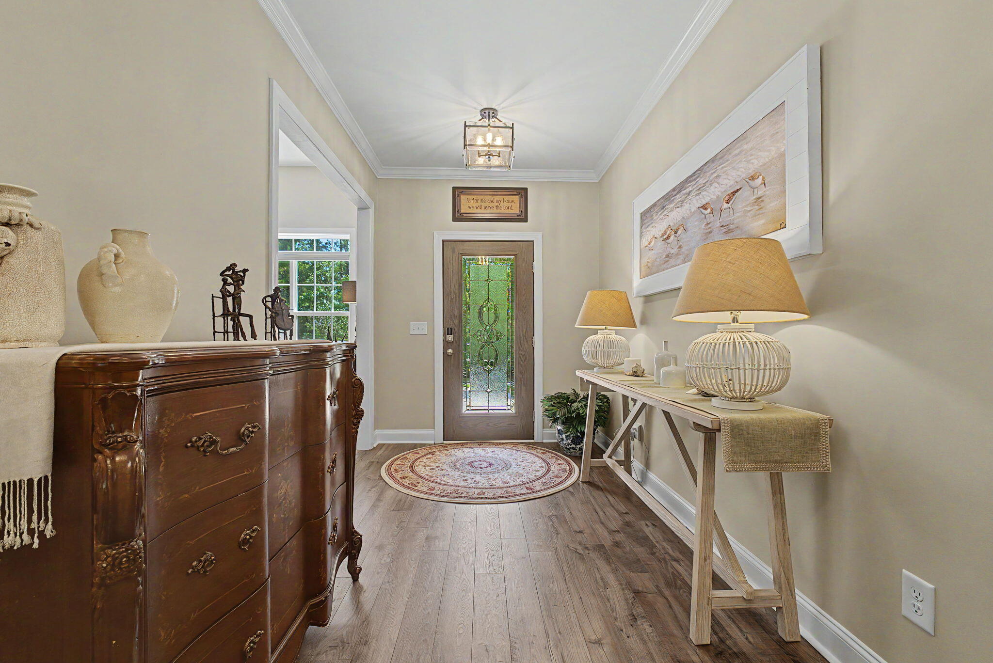 503 Schoolhouse Lane