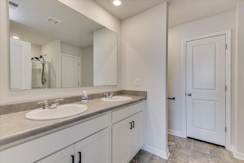 Tiny photo for 930 Quaint Parish Circle, Graniteville, SC 29829 (MLS # 222211)