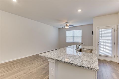 Tiny photo for 930 Quaint Parish Circle, Graniteville, SC 29829 (MLS # 222211)