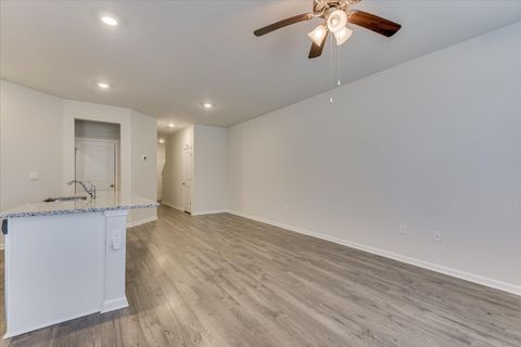 Tiny photo for 930 Quaint Parish Circle, Graniteville, SC 29829 (MLS # 222211)