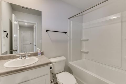 Tiny photo for 930 Quaint Parish Circle, Graniteville, SC 29829 (MLS # 222211)