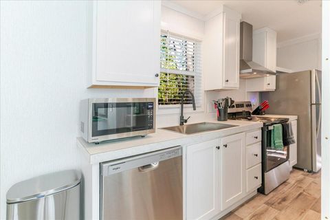 Tiny photo for 269 Parkwood Avenue, North, SC 29112 (MLS # 220066)