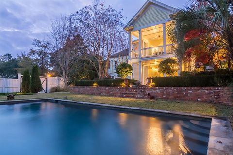 Tiny photo for 129 Colleton Avenue SW, Aiken, SC 29801 (MLS # 215111)