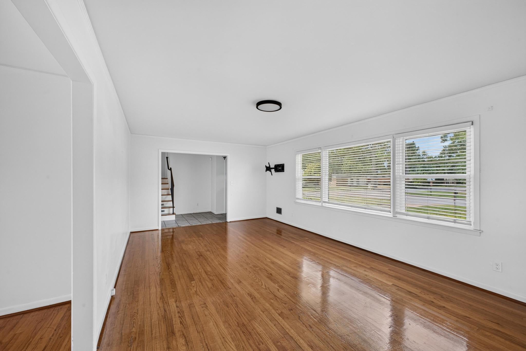 701 Hammond Drive