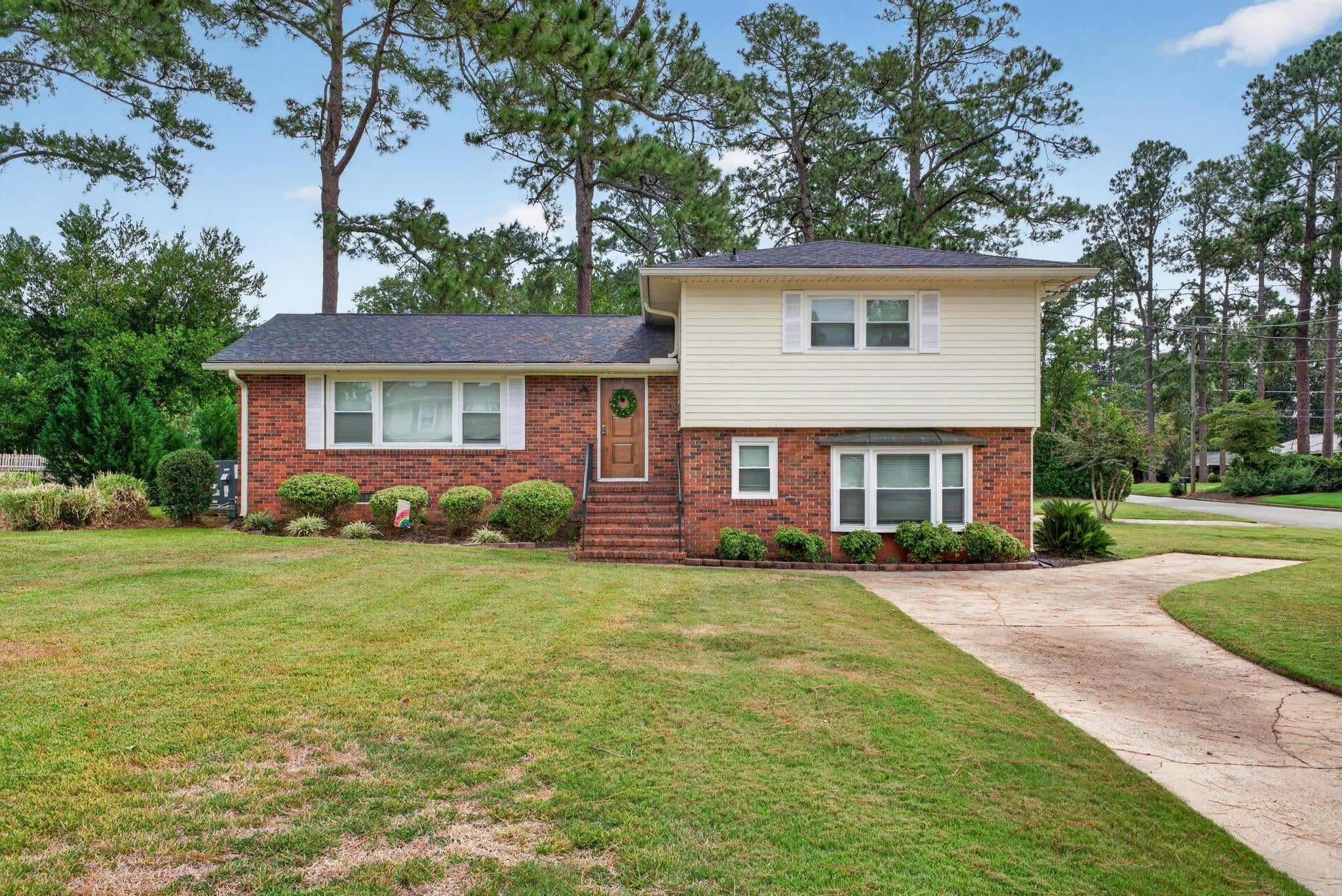 701 Hammond Drive
