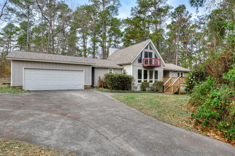 Photo of 40 Lundee Court, Aiken, SC 29803 (MLS # 221119)