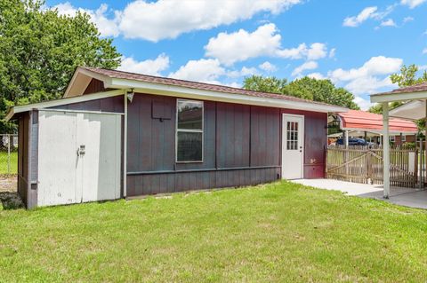 Tiny photo for 305 Robinson Drive, New Ellenton, SC 29809 (MLS # 218045)