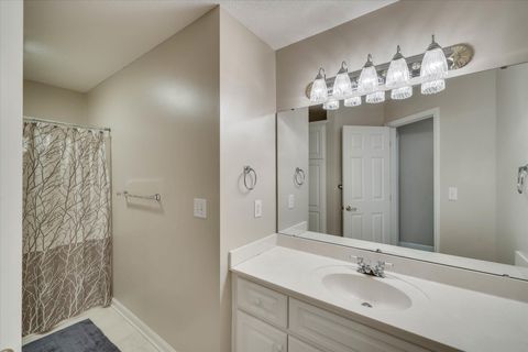 Tiny photo for 140 Bereau Drive, Mccormick, SC 29835 (MLS # 220103)