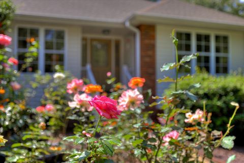 Tiny photo for 140 Bereau Drive, Mccormick, SC 29835 (MLS # 220103)