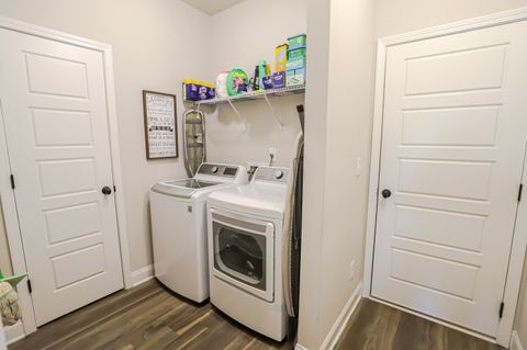 Tiny photo for 746 Viburnum Court, Aiken, SC 29803 (MLS # 220507)