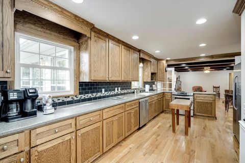 Tiny photo for 7 Donna Street, Williston, SC 29853 (MLS # 221861)