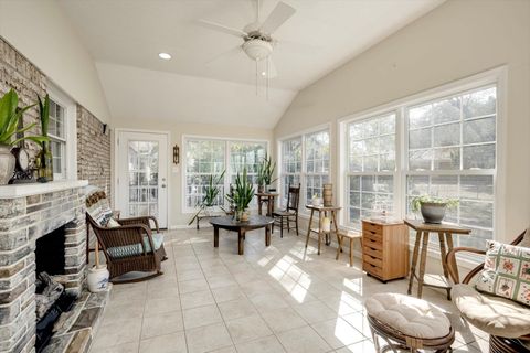 Tiny photo for 7 Donna Street, Williston, SC 29853 (MLS # 221861)