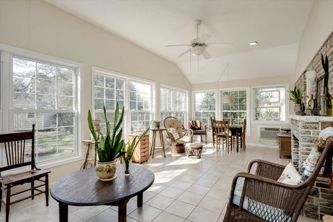 Tiny photo for 7 Donna Street, Williston, SC 29853 (MLS # 221861)