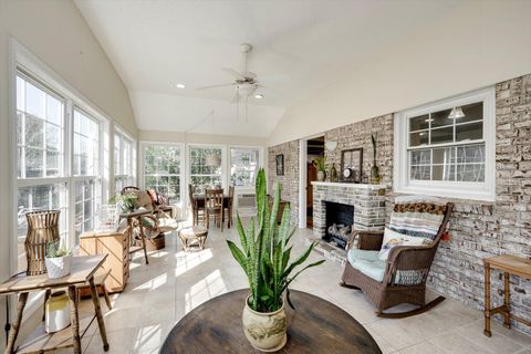 Tiny photo for 7 Donna Street, Williston, SC 29853 (MLS # 221861)