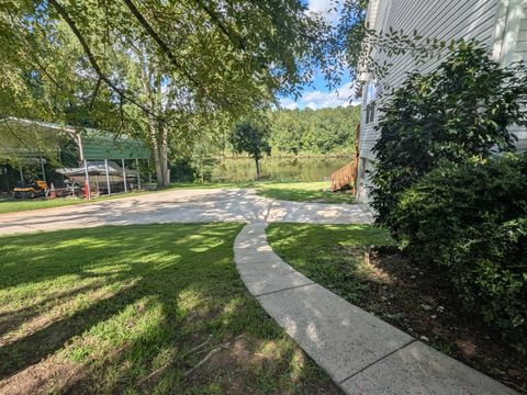 Tiny photo for 10 New Market Road, Trenton, SC 29847 (MLS # 219071)