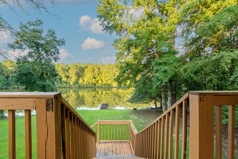 Tiny photo for 10 New Market Road, Trenton, SC 29847 (MLS # 219071)