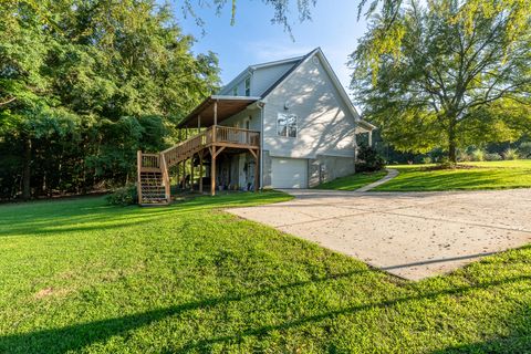 Tiny photo for 10 New Market Road, Trenton, SC 29847 (MLS # 219071)